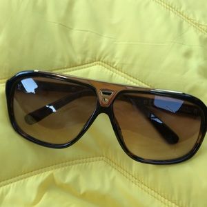 Sunglasses authentic Louis Vuitton
